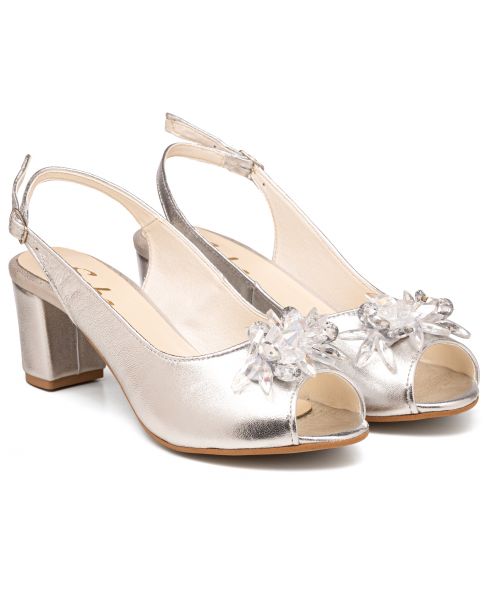 Σανδάλια ασημένια L092 φαρδιά